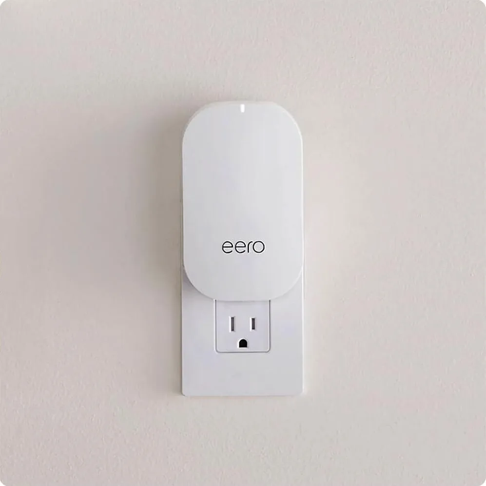 Amazon eero Beacon mesh WiFi range extender